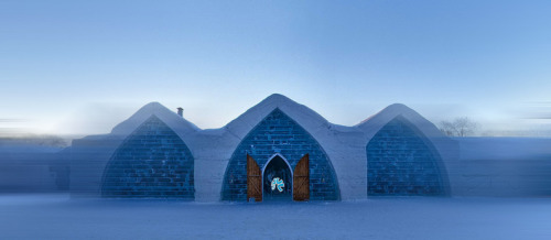 Unique Wedding Venues Make For Spectacular Backdrops: Hotel De Glace, Quebec, Canada - site