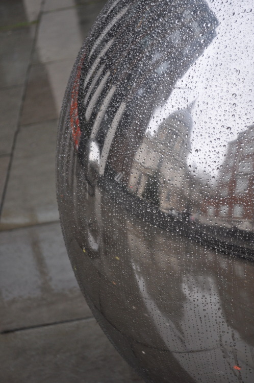 st pauls in the rain