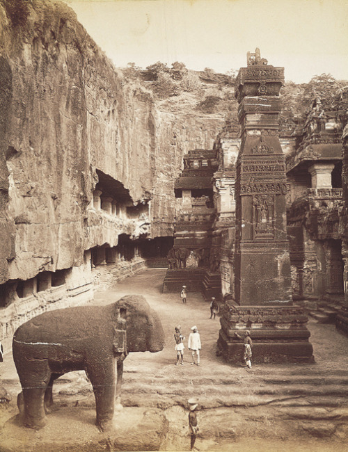 flosvitae:ellora caves, kailash temple 