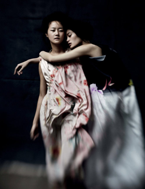ming xi and hyoni kang photographed by will davidson for dazed & confused feb 2011