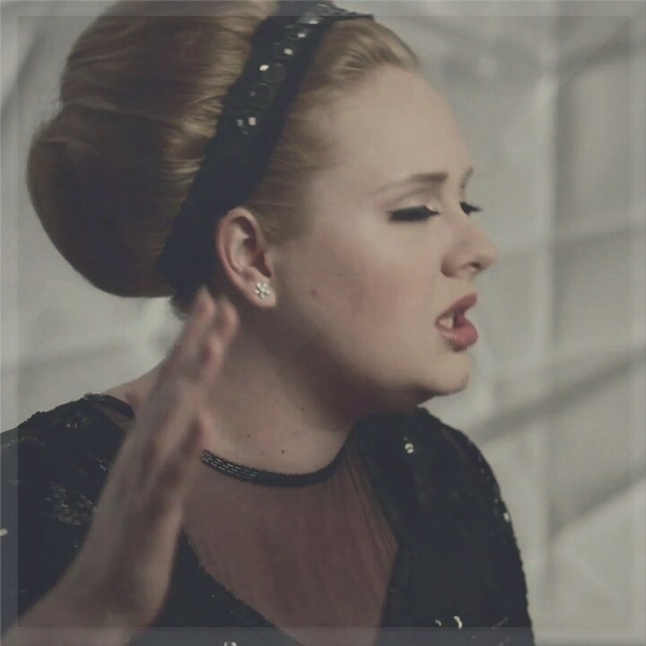 adelewonderland:  ‘Turned my sorrow into treasured gold’ Two years of Rolling