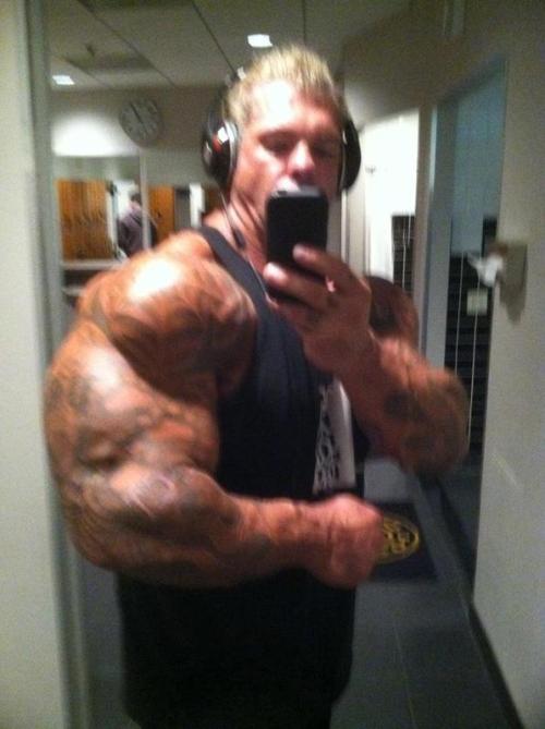 mawkroy: Rich Piana    Follow Freak Muscle Roid Gods  More than 30.000 posts - More than 12.000 foll