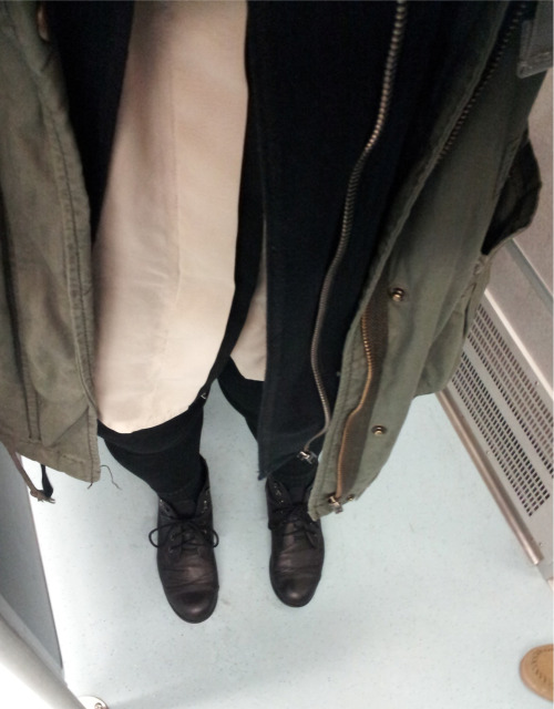 evoleur:  serotoninn:  The weather is pretty crappy today.   But your outfit is amazing anyway