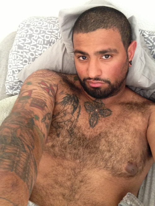 nakedjimil: Me in the morning. Looks more posed than I wanted to look, but you get the idea. Handsom