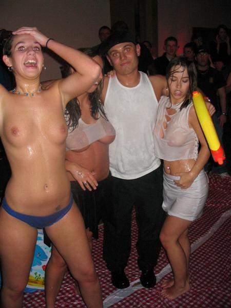 boozedgf:  http://boozedgf.tumblr.com/