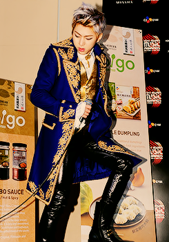  25-26/100 random photos of Block B   