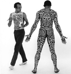 for-the-duke-of-paris:  beatsurfacing:  Keith Haring. World AIDS Day.   for-the-duke-of-paris