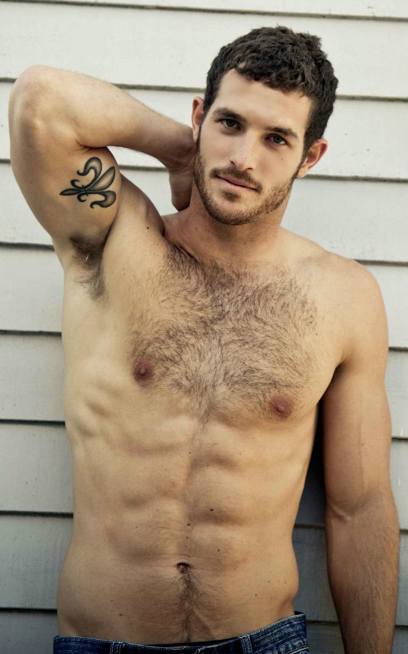 taffada071:  insatiablesatyr:       HOT sexy man