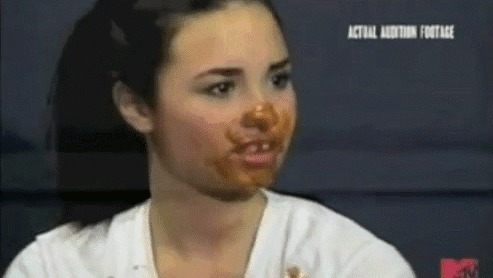 demi-my-smile:  alguém me manda esse video ? é do que ?