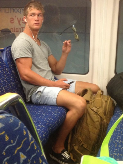 traveljerkoff:  tradieapprentice:  He holds his phone like he’s holding his big Swedish cock. Waddaya reckon, 8 and a half? 9 incher?  Def LOVE the comments! 