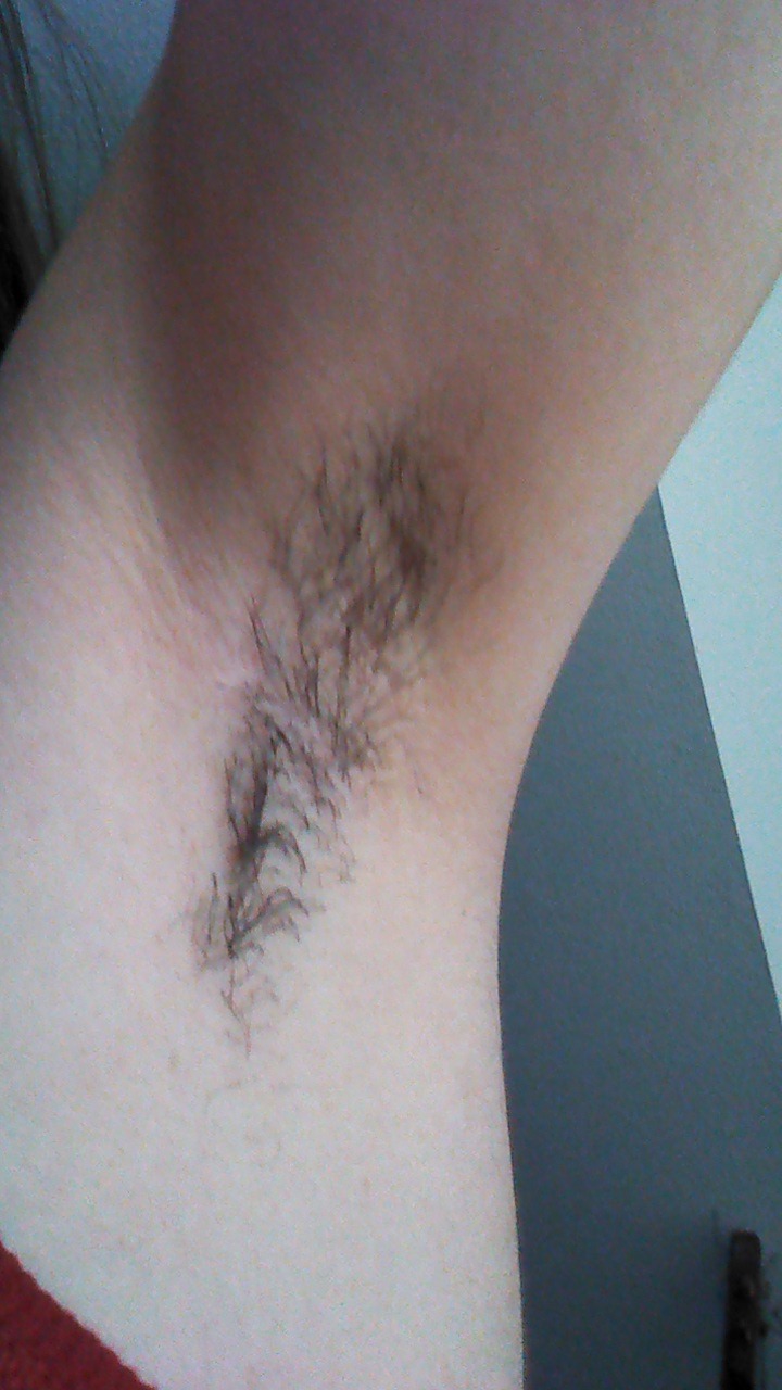 achselhaare:  Der absolute Idealverlauf im No-Shave-November. Und der Vorher-Nachher-Vergleich