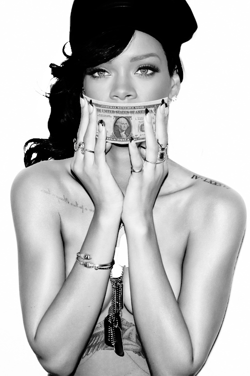 gay4rihanna:  Rihanna’s instagram photo HQ