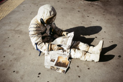 rcruzniemiec:  Lost! Series of photographs by Nacho Alegre depicting the realities of a lost astronaut in NYC. 