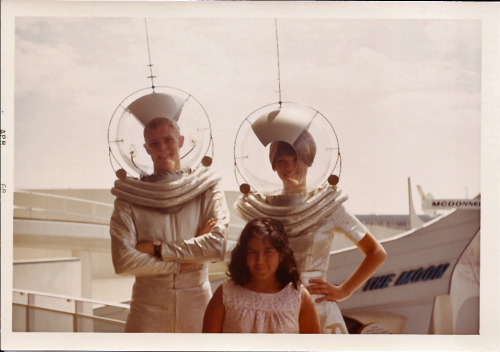 violencegirl: Visiting Tomorrowland in 1968. Rocket To The Moon. 