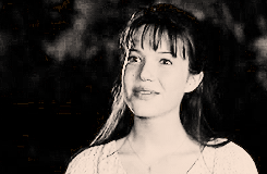 smile-it-s-free:  CTM:c no me hagan llorar que la vi en la madrugada y ando con la