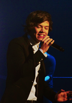 guydirectioners:  Harry at Mohegan Sun. x 