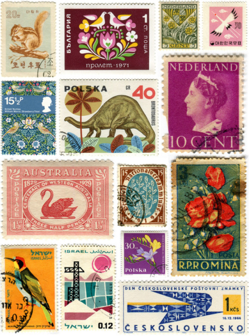 periwinkleliving:(via Snail Mail Saturday – Vintage Stamps | Cotton & Flax)