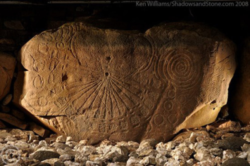 archaicwonder:Knowth Kerbstone 15: The Sundial StoneThis stone was found at Knowth, a Neolithic pass