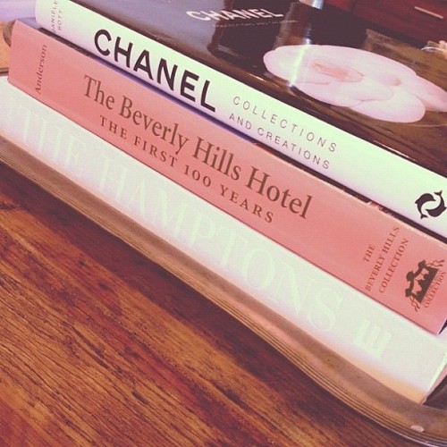 allisimpsondaily:  fine reading