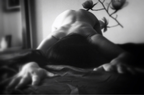 sensualityofmine:  waiting…