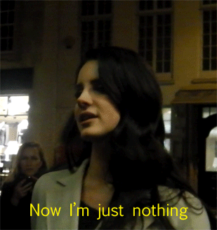  A drunk woman approached Lana and asked ‘What’s this crowd here for? Who are
