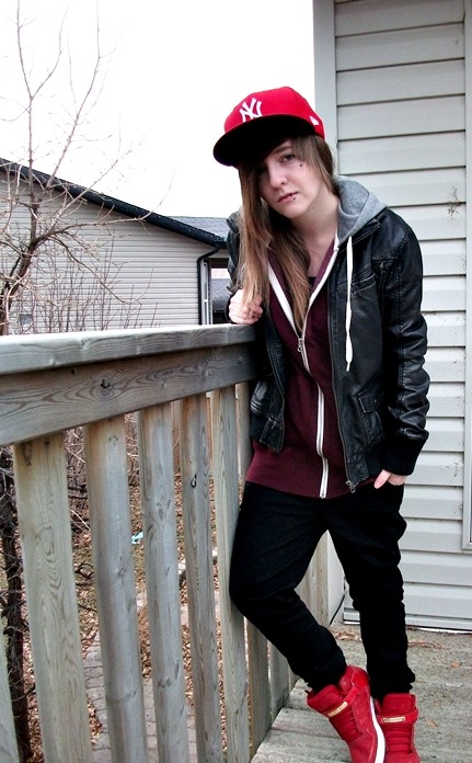 boundless-as-the-sea:  I take pride in the way I dress. I enjoy it when people take double takes at me. I am different, and I fucking love it.
