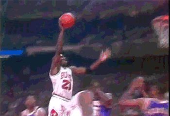 Flashback: Michael Jordan's Switch Between Hands Layup