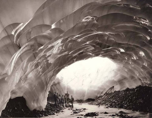 2headedsnake:Party of boys from the Civilian Conservation Corps viewing the interior of an ice cave 