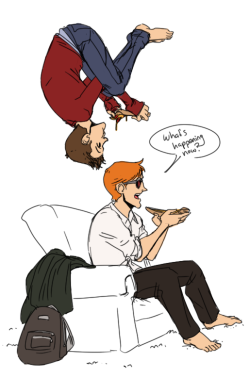 notthiscrapagain:  I found sometime to doodle, wow I’m so rusty Q u Q;; Matt and Peter being biffles (they’re watching TV idk what friends do I’m alone /SOBS) for Anon~~ I hope you wanted the Amazing Spider-man movieverse and I wasn’t sure if