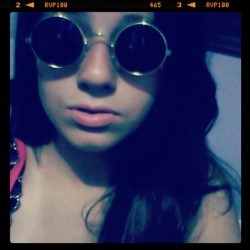 Presentinho do vô hihi #round #glasses #likeladygaga