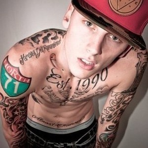 this-is-me-kay:  MGK
