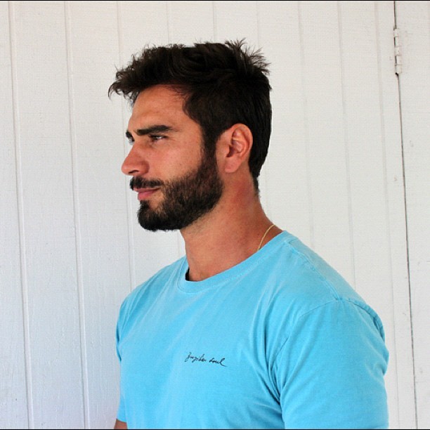 realmenstink:  beardgram: DAMN…..THAT’S ONE SEXY BEARDED MAN !!!