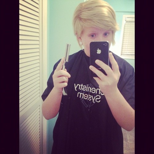 Time to cut da hairz.