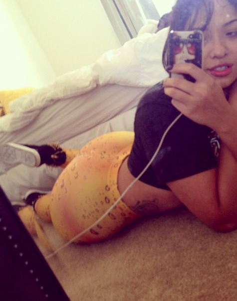 provenbelief:  Stephanie Santiago.  If I ever get around you.. :*