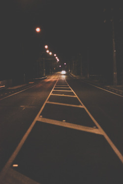 chasingh0sts:  plagved:  Get real bored at night? Then do what I do, go take a random shitty picture of your road hahahahah shit.  hahahahah shit. 