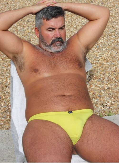 einheri:  More hot daddies on http://einheri.tumblr.com
