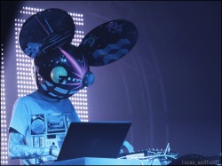 lucasmau5:  deadmau5 :b Follow :#3 