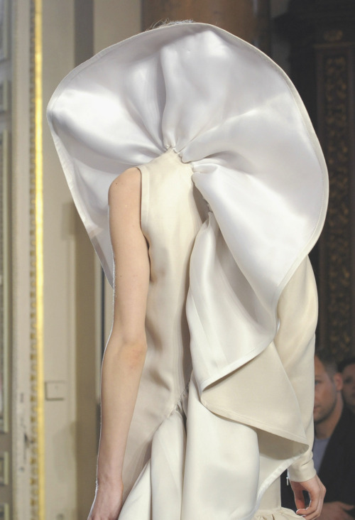 candentia:Stéphane Rolland Haute Couture F/W 2008/09 