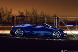 automotivated:  Audi R8 Spyder V10 FSI in