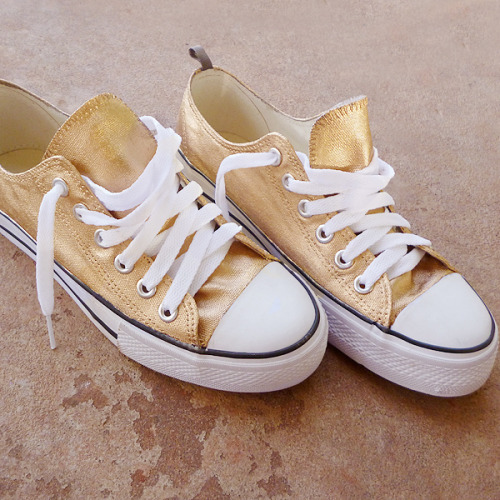 DIY Gold Canvas Sneakers Tutorial from Dream a Little Bigger here. Read the tutorial to the very bot