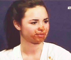 ''Quem comeu a droga do chocolate?''