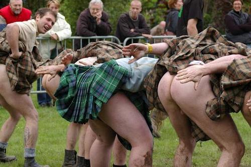 jabbati:  Men In Kilts 