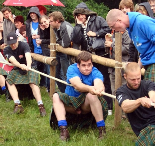 jabbati:  Men In Kilts 
