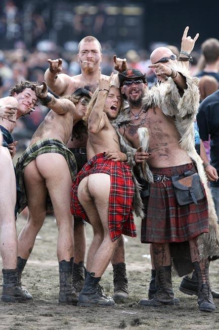 jabbati:  Men In Kilts 