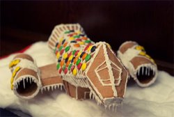 geekandsundry:  inkblob:  (via Gingerbread