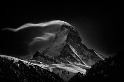 really-shit:  The Matterhorn | Nenad Saljic