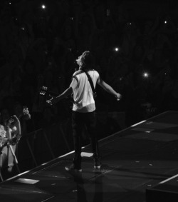  “Tonight has single-handedly been the best night of my life” - Niall Horan + 