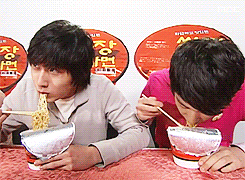orange-empress:  too much ramyeon… 
