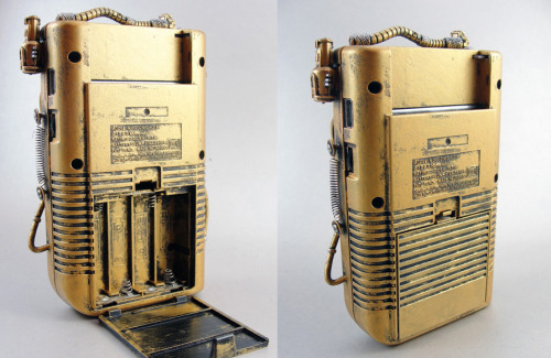 videogamenostalgia:  Steampunk Gameboy  By Thretris  I’d buy it a high price!