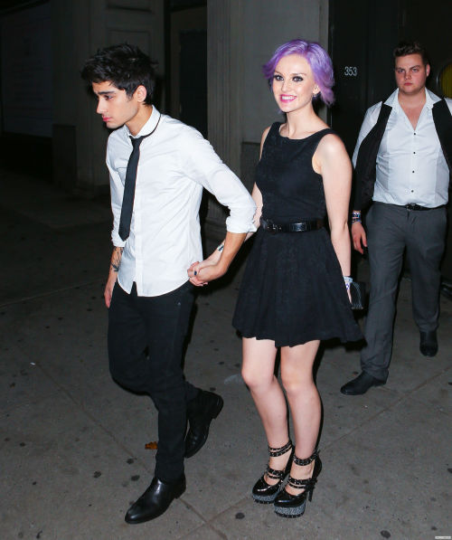 onedirectionunedited:Zayn and Perrie leaving the MSG after party - 4th Dec 2012